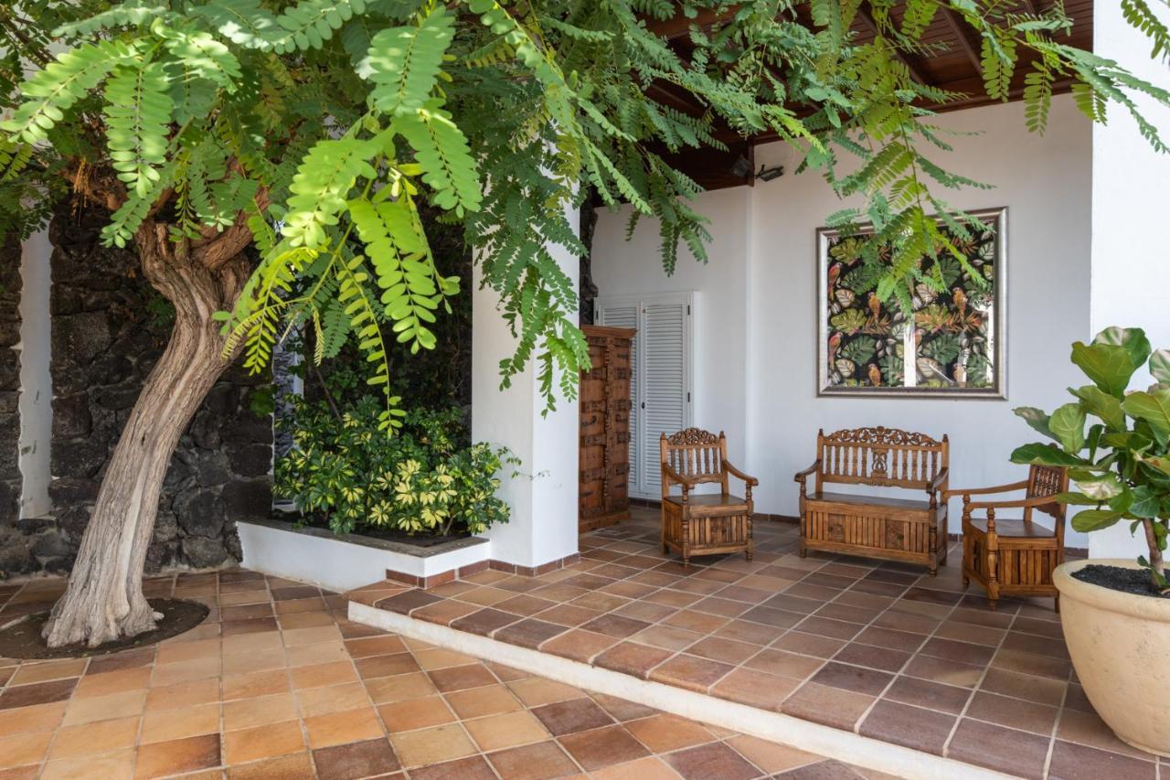 Nazaret Mansion Hotell Costa Teguise Exteriör bild