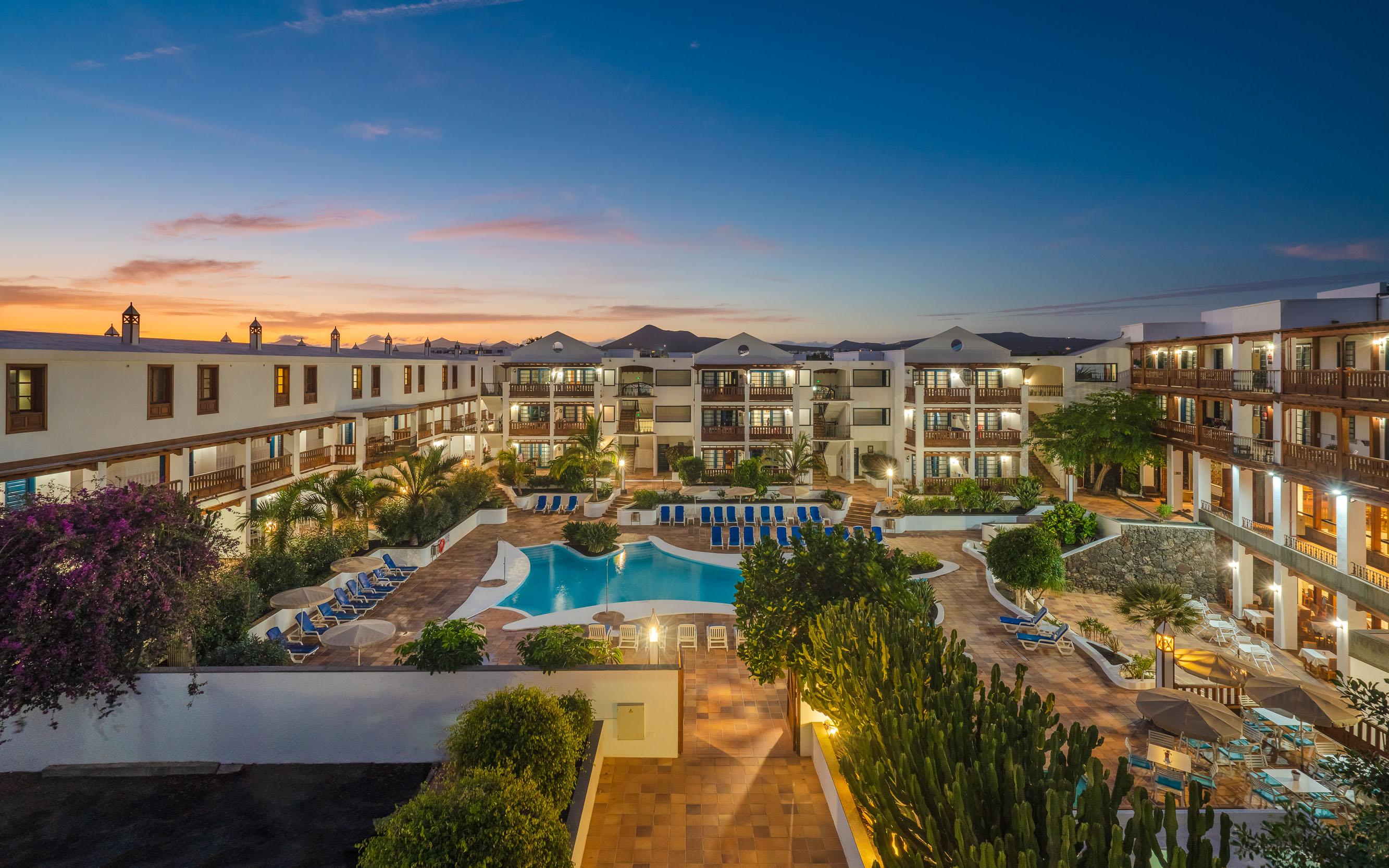 Nazaret Mansion Hotell Costa Teguise Exteriör bild